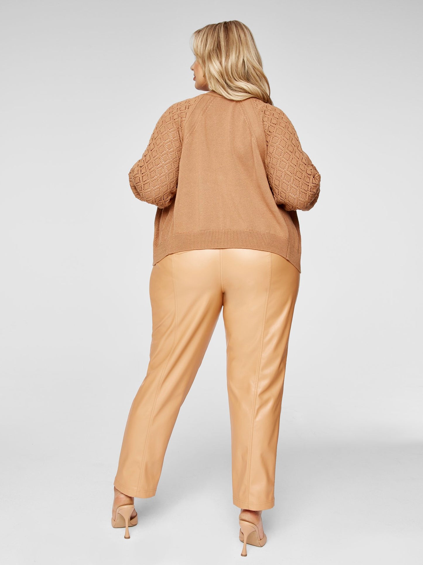 #color_TAN