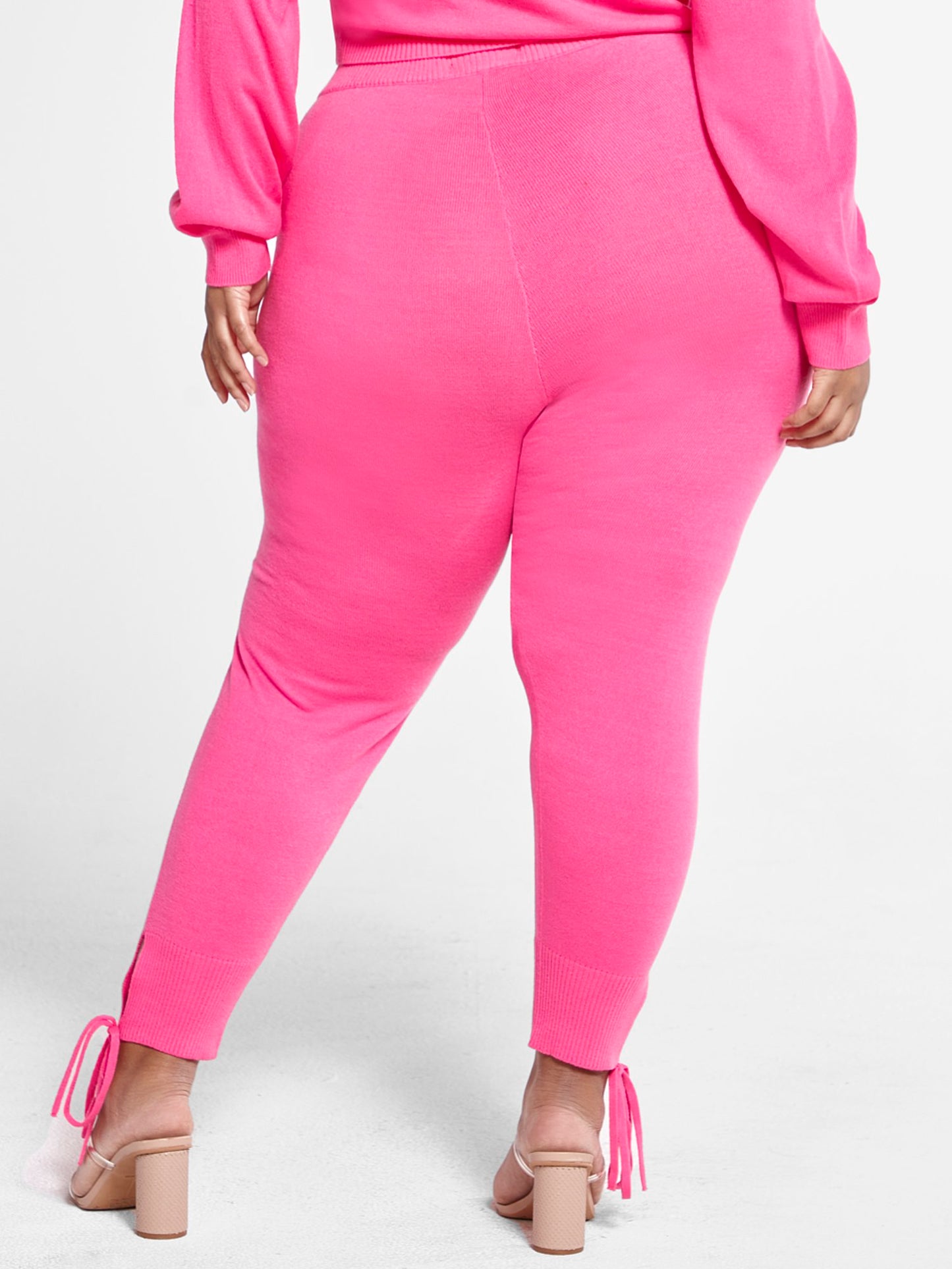 #color_PINK