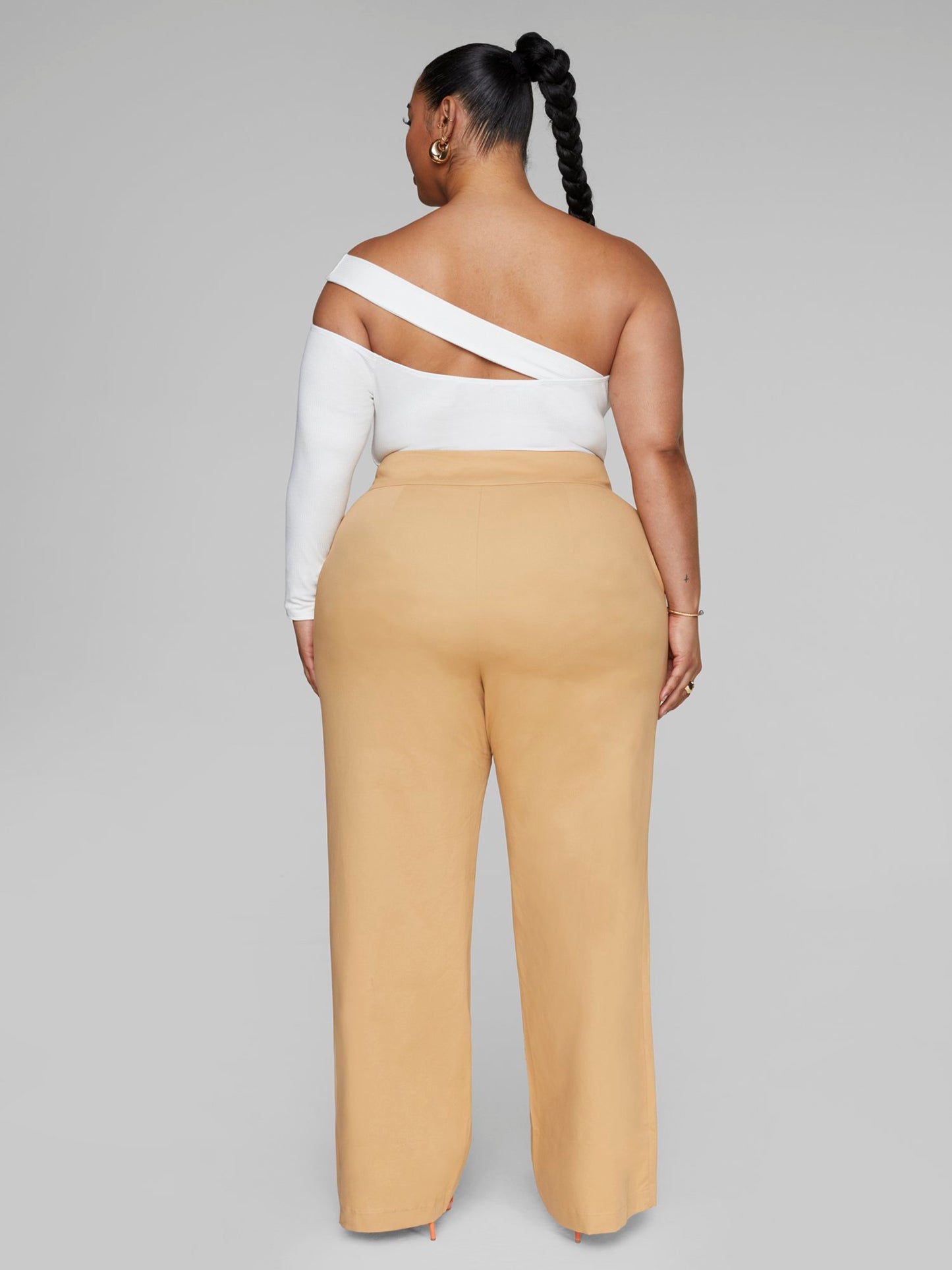 #color_TAN